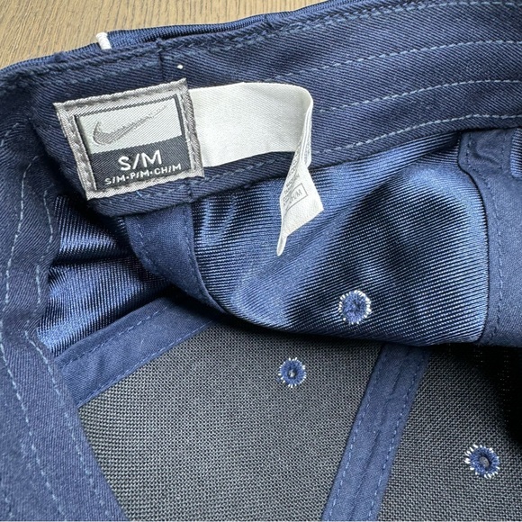 Vintage Nike Fitted Hat - Picture 3 of 4